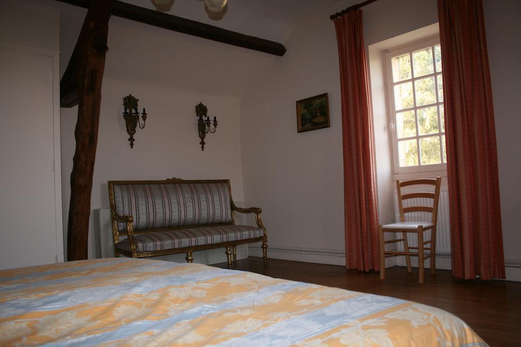 Domaine Des Hirondelles Villa Saint-Vincent-de-Cosse Room photo