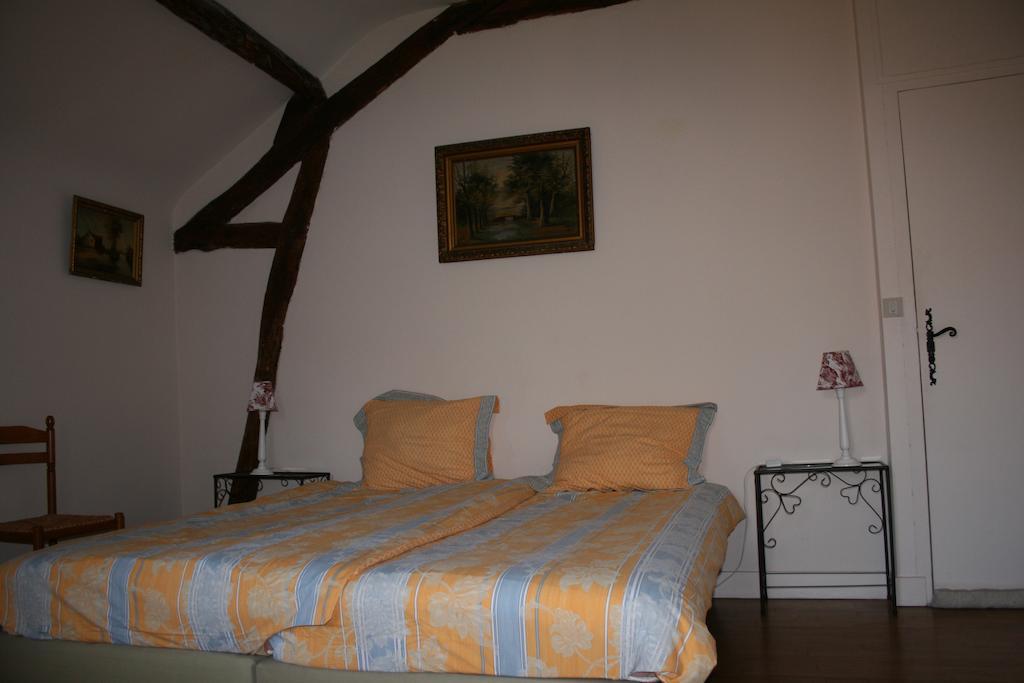 Domaine Des Hirondelles Villa Saint-Vincent-de-Cosse Room photo
